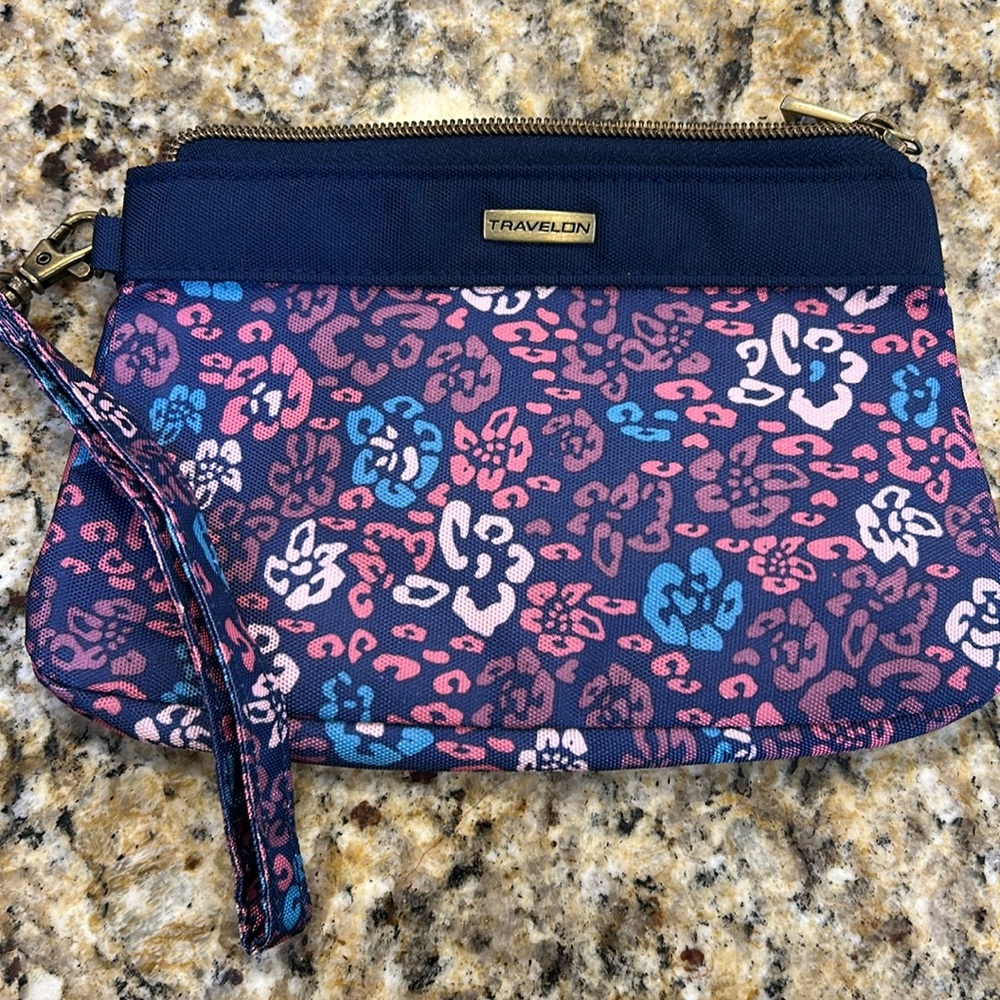 Travelon black nylon RFID pouch wristlet wallet